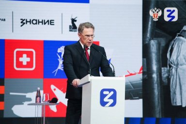 Герои в белых халатах 1