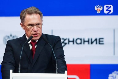 Герои в белых халатах 0